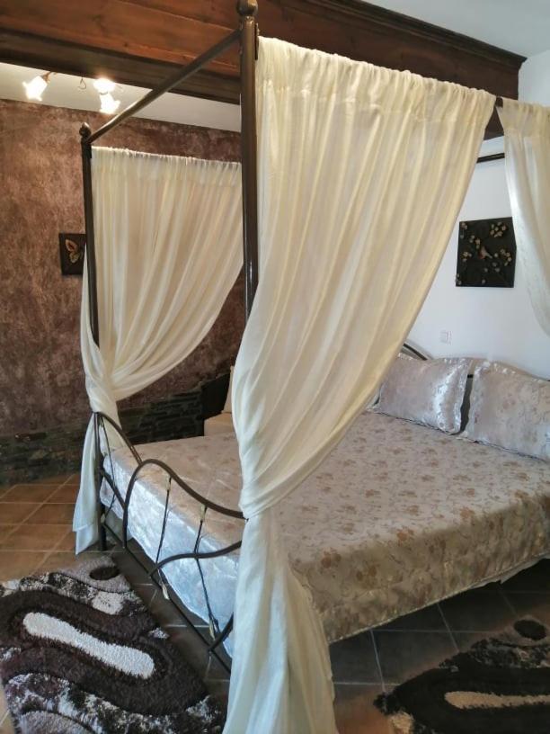 Guesthouse Athanasiou Loutraki  Luaran gambar